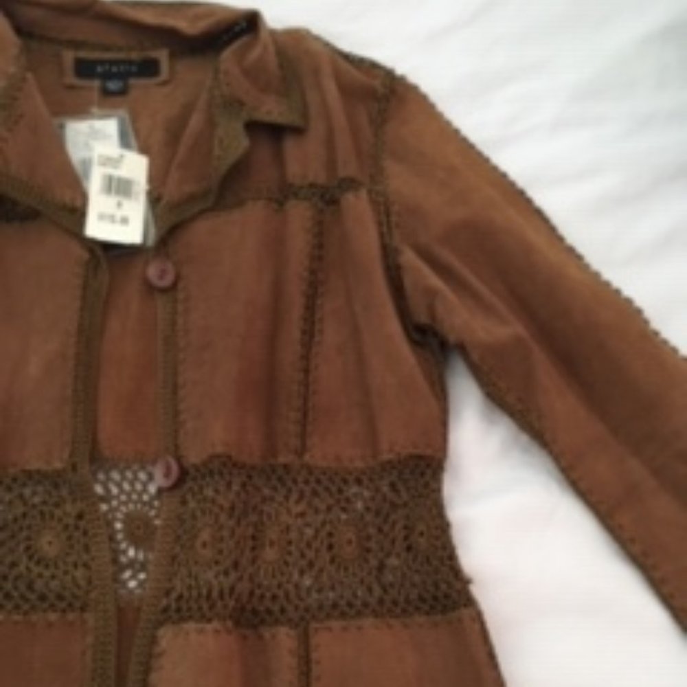 Brown suede jacket - Picture 3 of 6